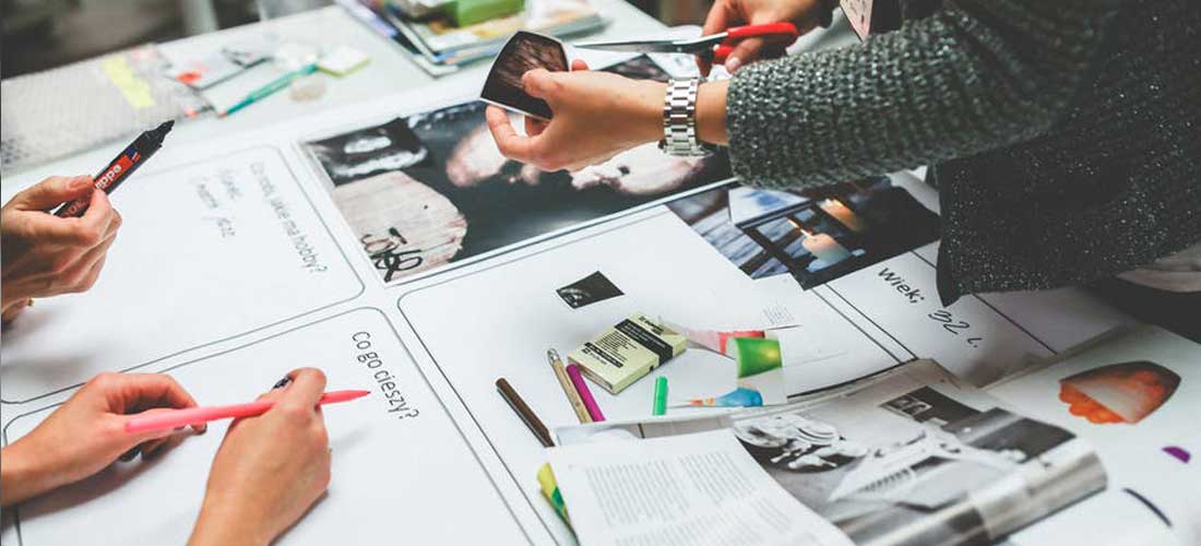 4 Gaya Header Yang Berbeda Dan Unik